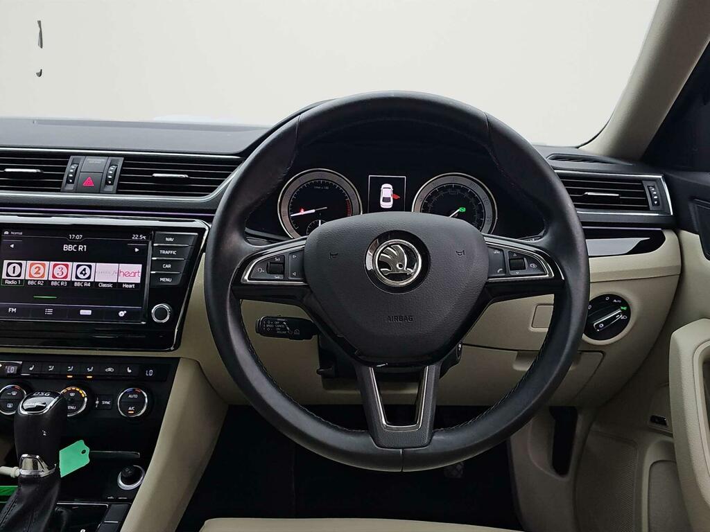 Skoda Superb 1.4 S Tsi 5D-2 Owner Car-bluetooth-alloy Wheels-ai White #25
