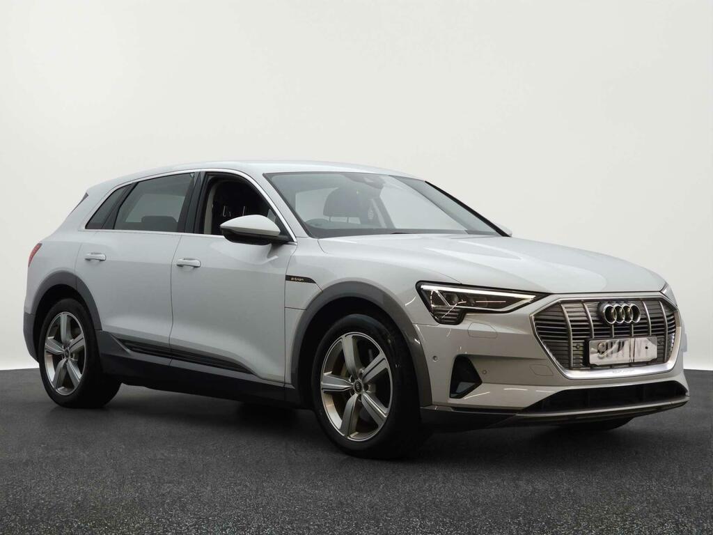 Audi E-tron Technik White