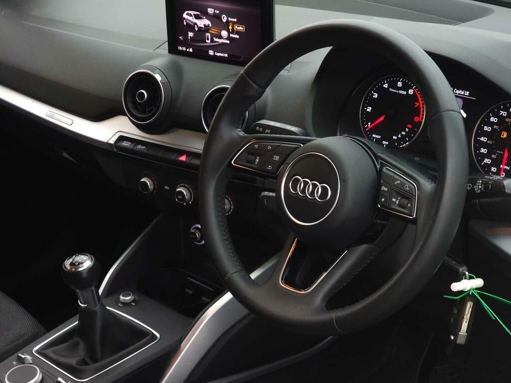 Audi Q2 Audi Q2 Estate 1.0 Tfsi Sport White #8
