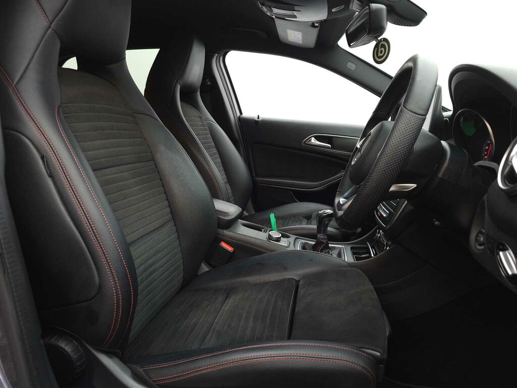 Mercedes-Benz GLA Class Amg Line Grey #5