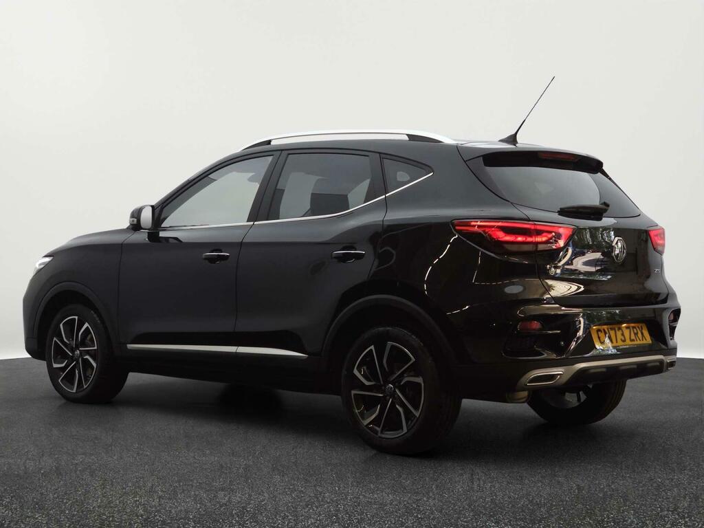 MG ZS Exclusive Black #2