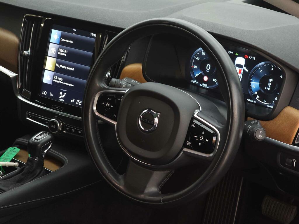 Volvo V90 Estate 2.0 D4 Momentum Euro 6 Ss 2016 Black #10
