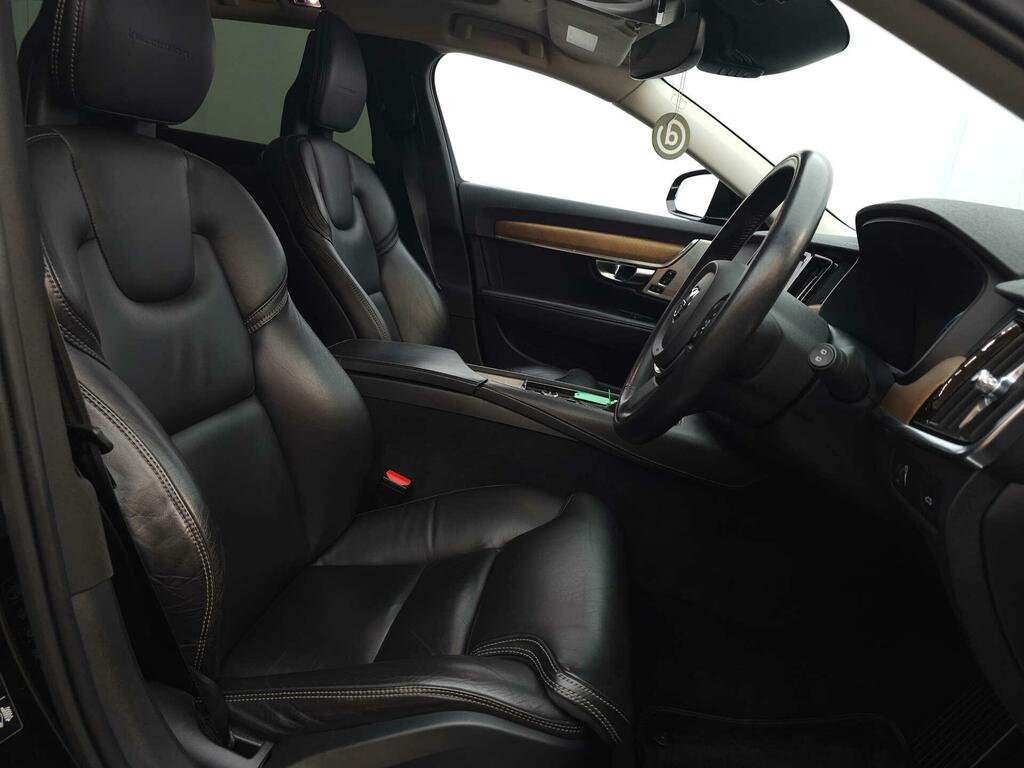 Volvo V90 Estate 2.0 D4 Momentum Euro 6 Ss 2016 Black #11