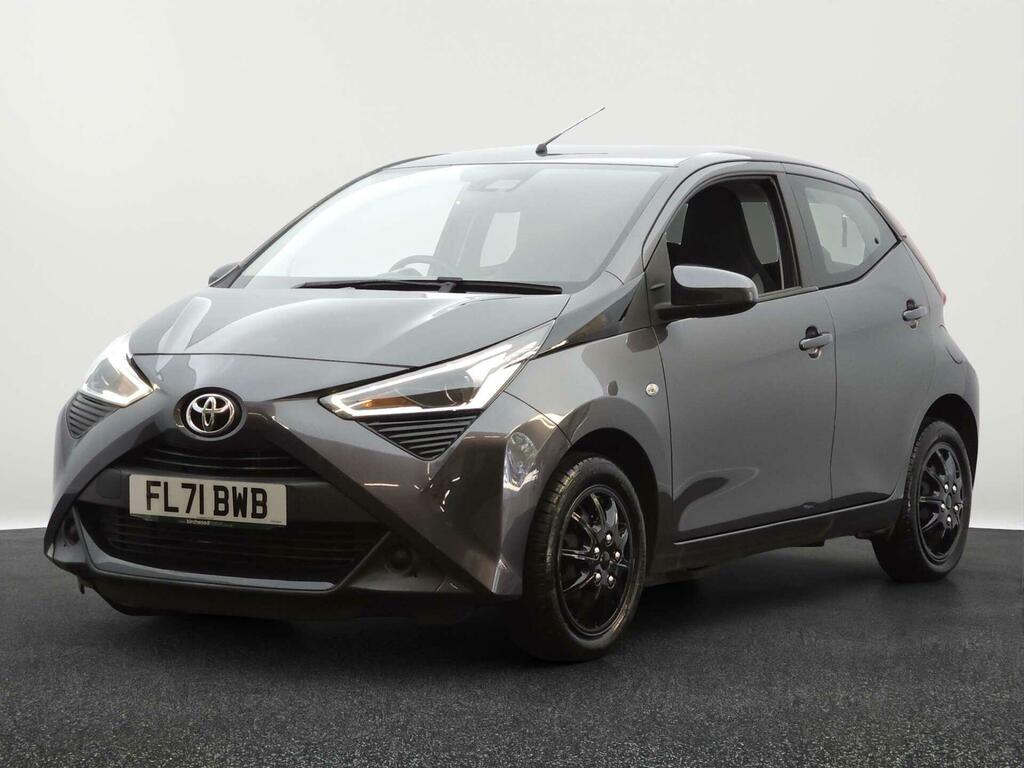 Toyota Aygo X X-play Grey #5