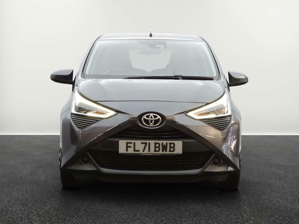 Toyota Aygo X X-play Grey #3
