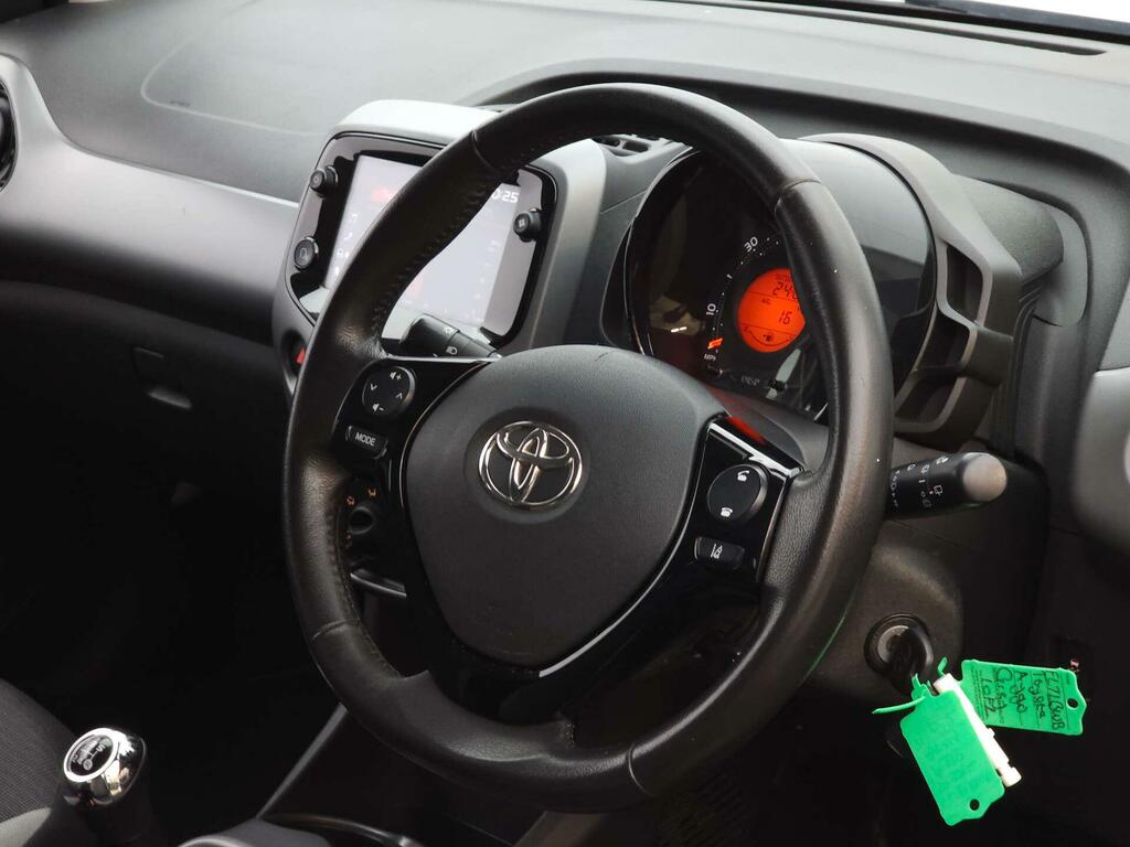 Toyota Aygo X X-play Tss Vvt-i Grey #12