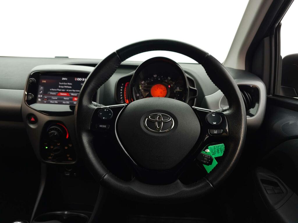 Toyota Aygo X X-play Tss Vvt-i Grey #23