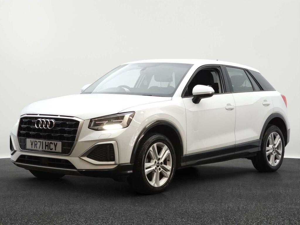 Audi Q2 Sport White #5