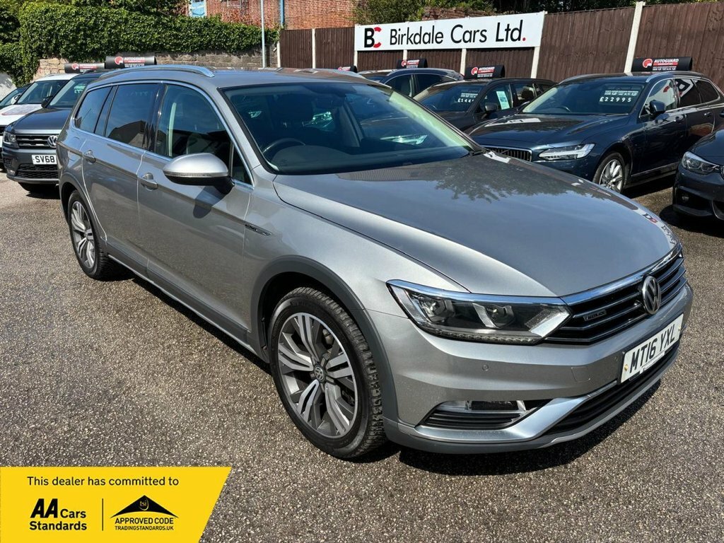 Volkswagen Passat Alltrack 2L Alltrack Silver