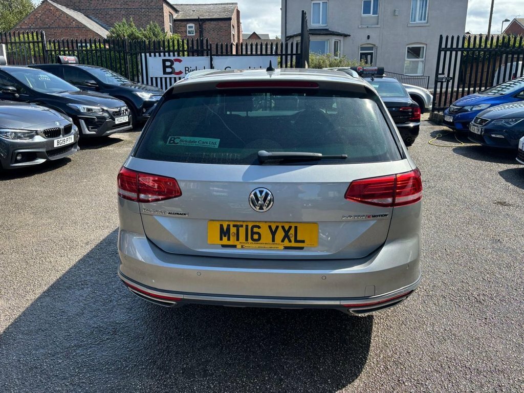 Volkswagen Passat Alltrack 2L Alltrack Silver #5