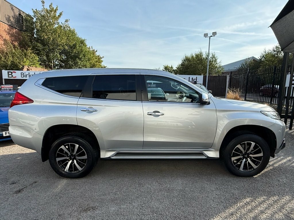 Mitsubishi Shogun Sport 2.4L 4 Silver #2