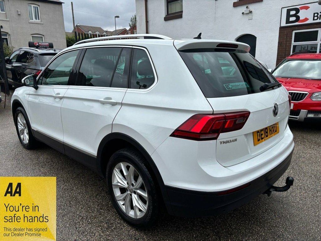 Volkswagen Tiguan 2L Se Navigation DE18HXU White #6