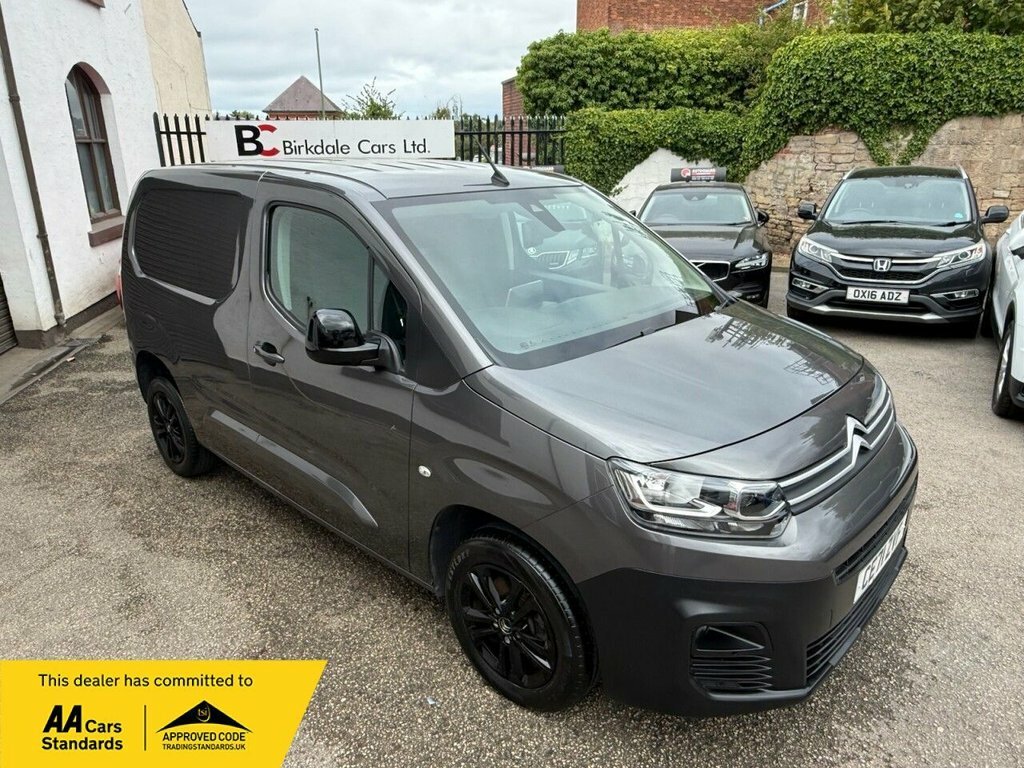 Citroen Berlingo 1.5L Driver M Pro Grey