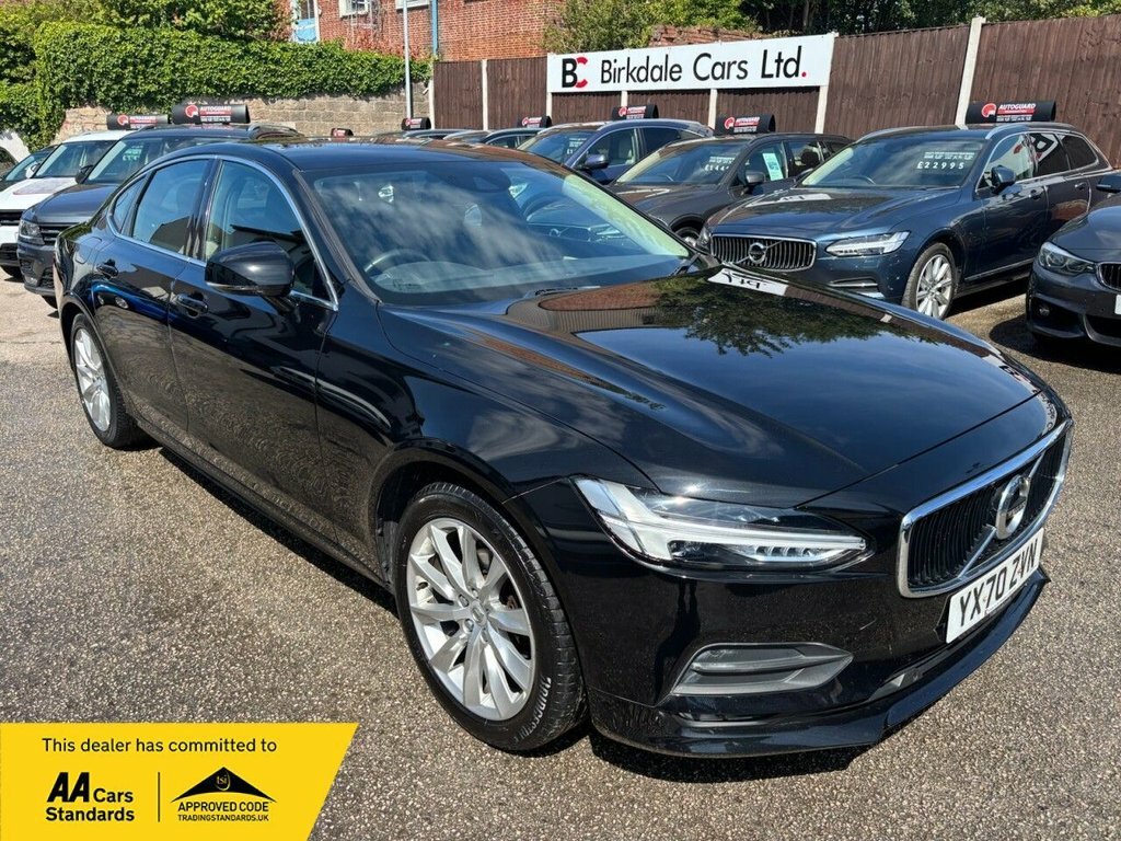 Volvo S90 2L Momentum Plus Black