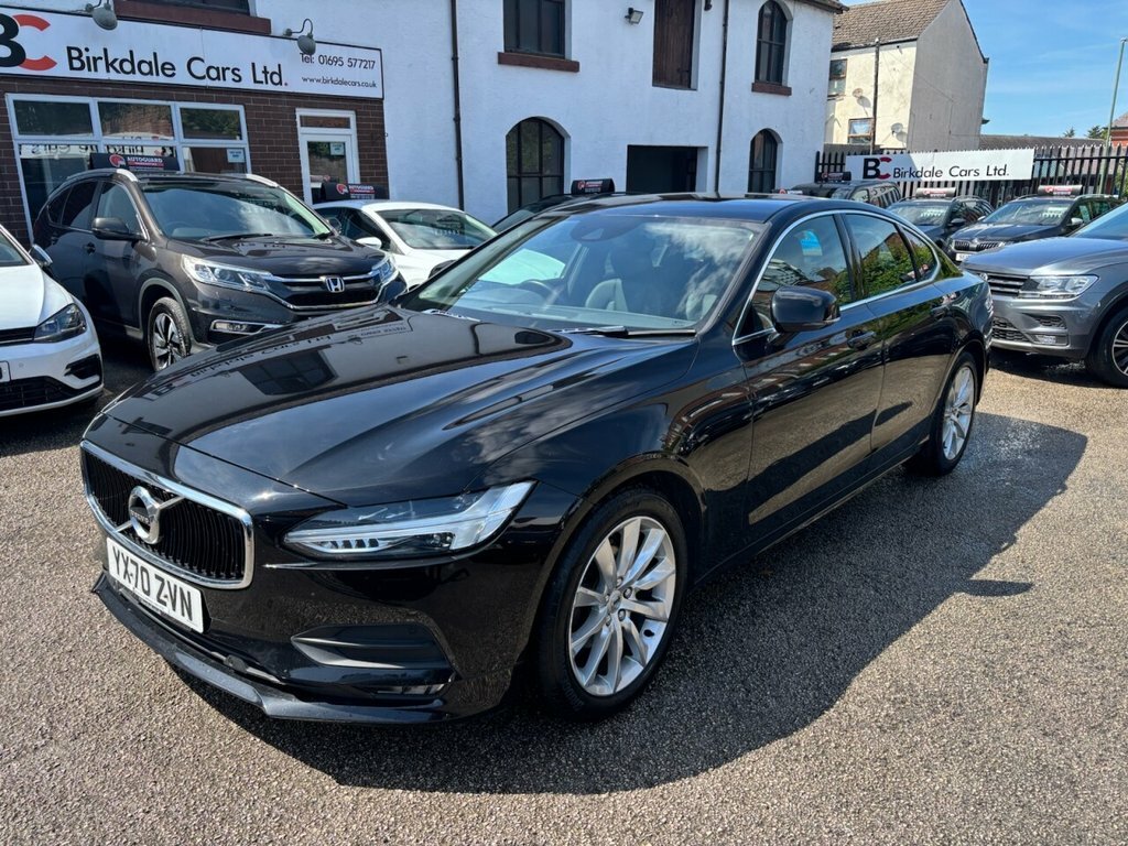 Volvo S90 2L Momentum Plus Black #3