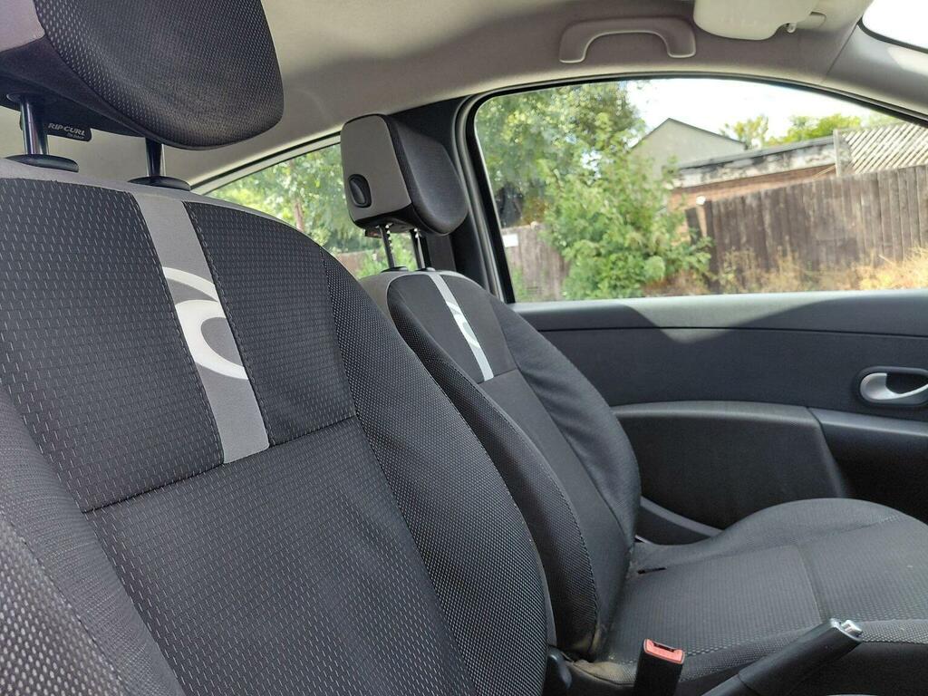 Renault Clio 1.5 Dci Dynamique Sport Tourer Euro 4 Blue #10