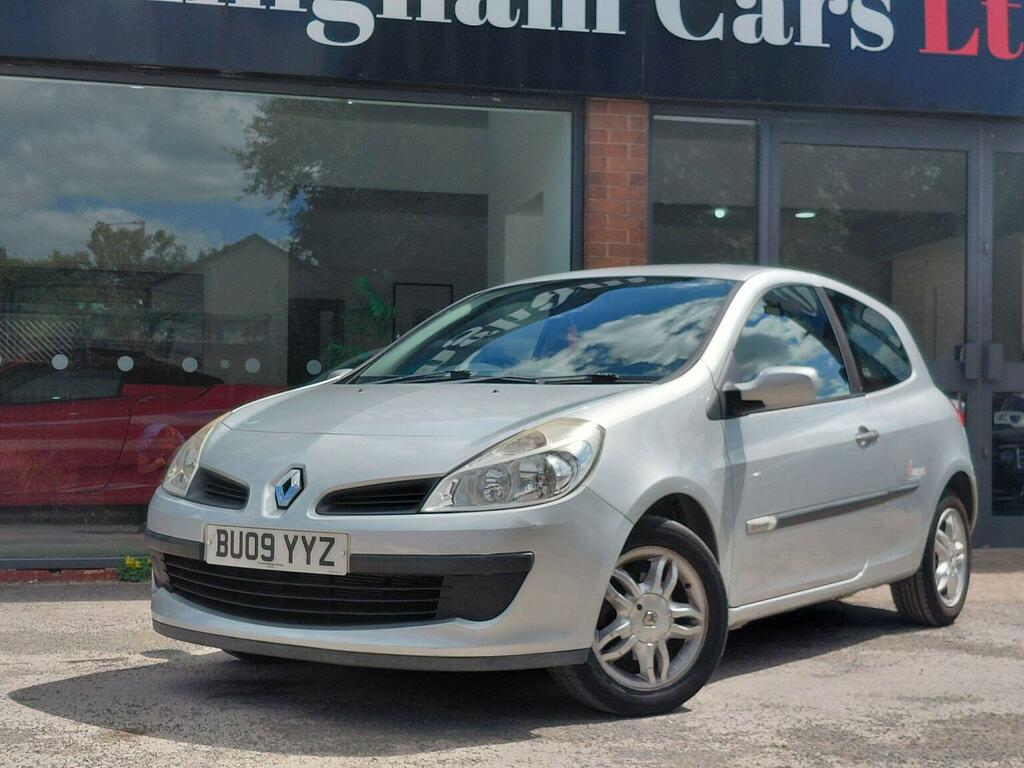 Renault Clio 1.2 16V Rip Curl Silver