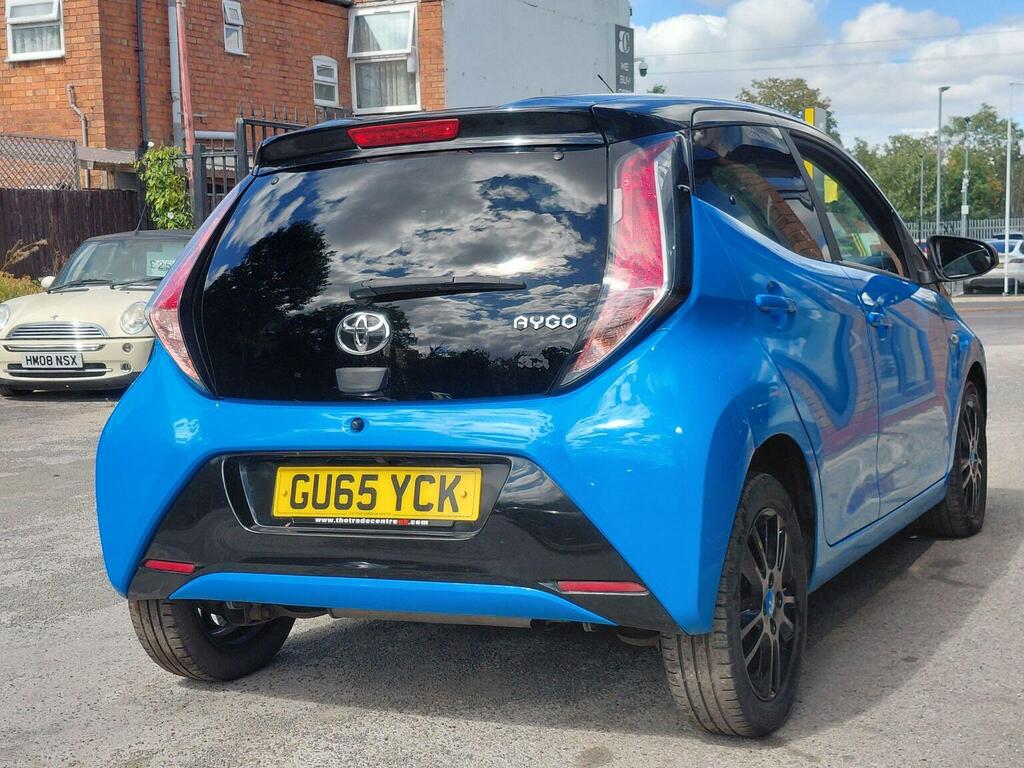 Toyota Aygo Vvt-i X-pression White #16