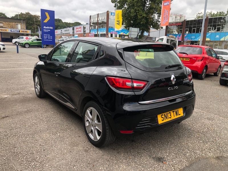 Renault Clio Dynamique Medianav Black #6
