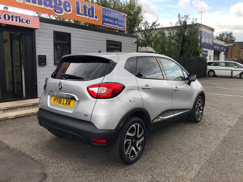 Renault Captur Dynamique S Nav Dci Silver #4
