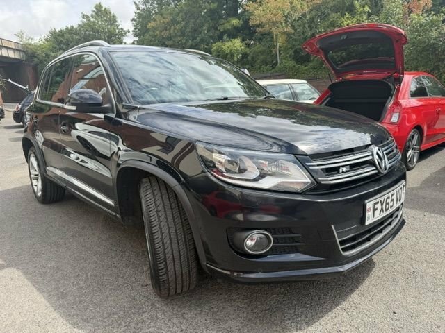 Volkswagen Tiguan 2.0 Tdi Bluemotion Tech Black #2