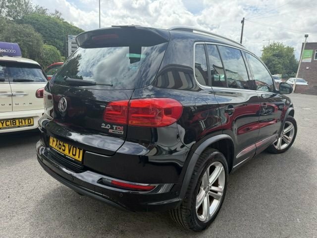 Volkswagen Tiguan 2.0 Tdi Bluemotion Tech Black #3