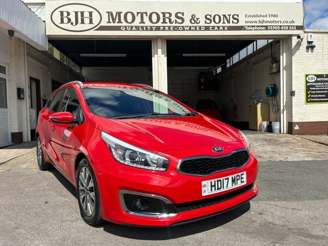 Kia Ceed 1.6 Crdi 3 Sportswagon Red
