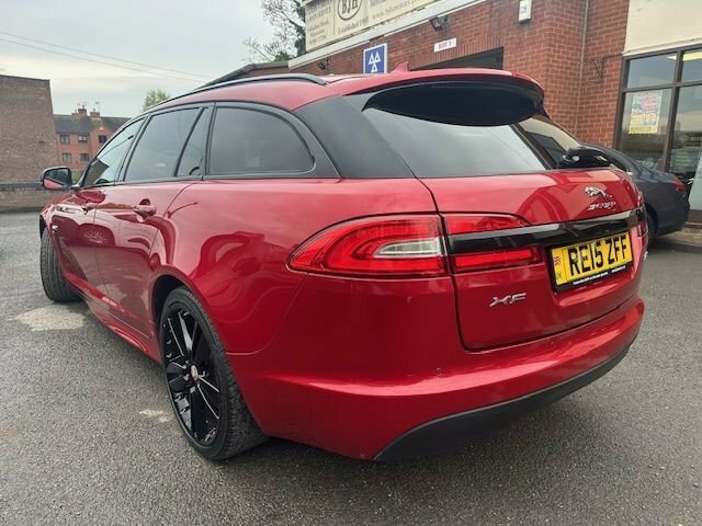 Jaguar XF 2.2D R-sport Black Sportbrake Red #4