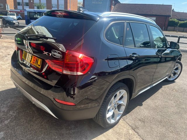 BMW X1 2.0 16D Xline Suv Black #4