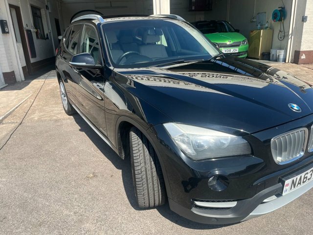 BMW X1 2.0 16D Xline Suv Black #2