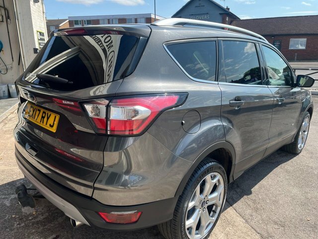 Ford Kuga 2.0 Tdci Titanium Suv Grey #4