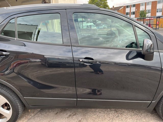 Vauxhall Mokka 1.6 Exclusiv Suv Black #3