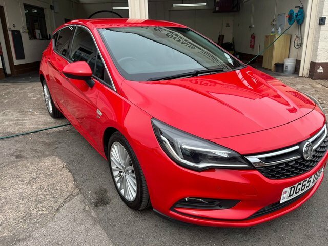 Vauxhall Astra 1.4I Turbo Elite Hatchback Red #2