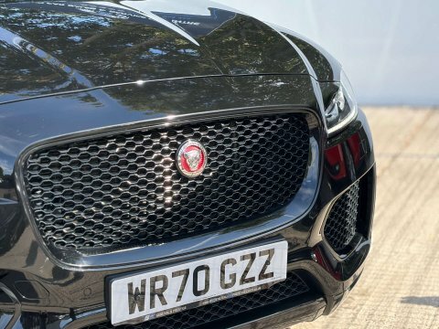 Jaguar F-Pace 2.0 F-pace Chequered Black #3