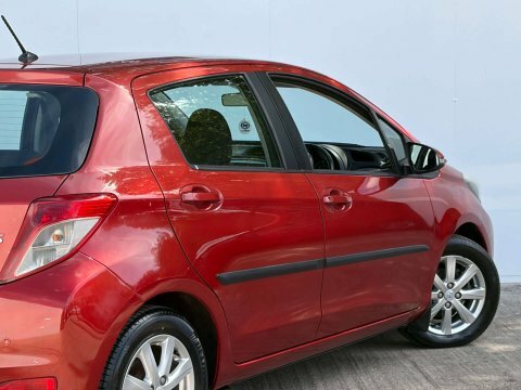 Toyota Yaris 1.33 Vvt-i Tr Blue #24