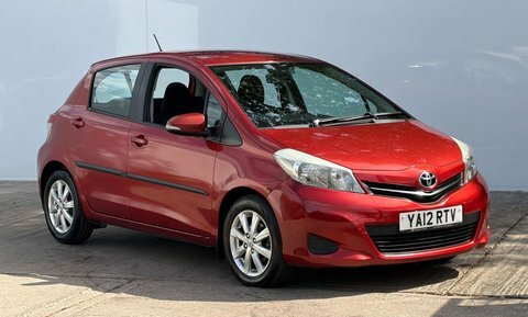 Toyota Yaris 1.3 Yaris Tr Red