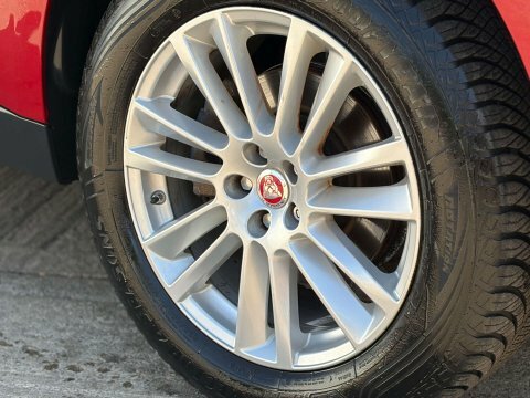 Jaguar F-Pace 2.0 F-pace Portfolio Red #5