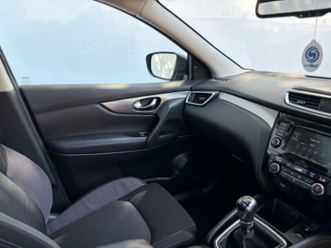 Nissan Qashqai 1.3 Dig-t Tekna #14