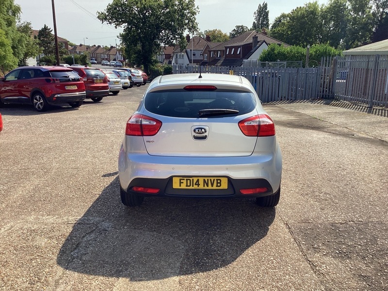 Kia RIO 1.4 3 Hatchback Silver #5