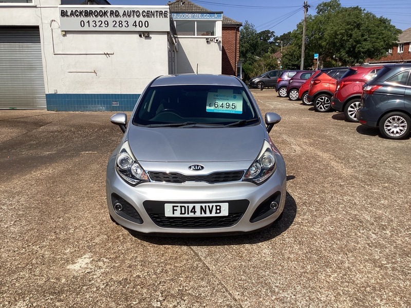 Kia RIO 1.4 3 Hatchback Silver #2