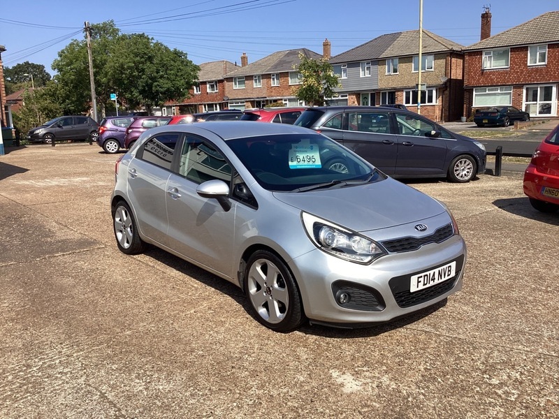 Kia RIO 1.4 3 Hatchback Silver