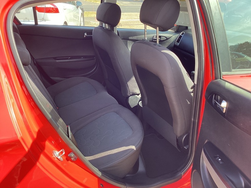 Hyundai I20 I20 1.2 Classic Hatchback Euro 5 Silver #8