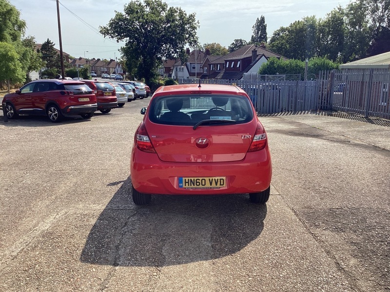 Hyundai I20 1.2 Comfort Hatchback Red #4