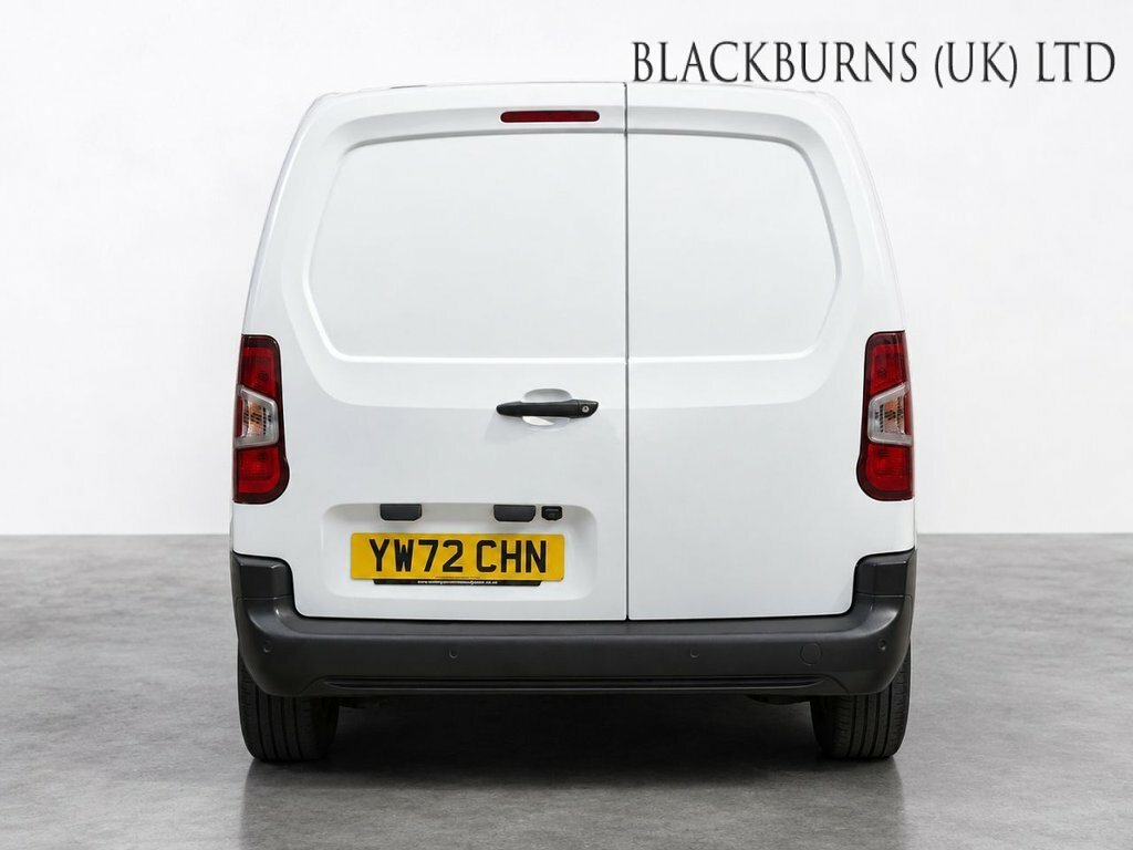 Toyota Proace City 1.5L Icon White #5