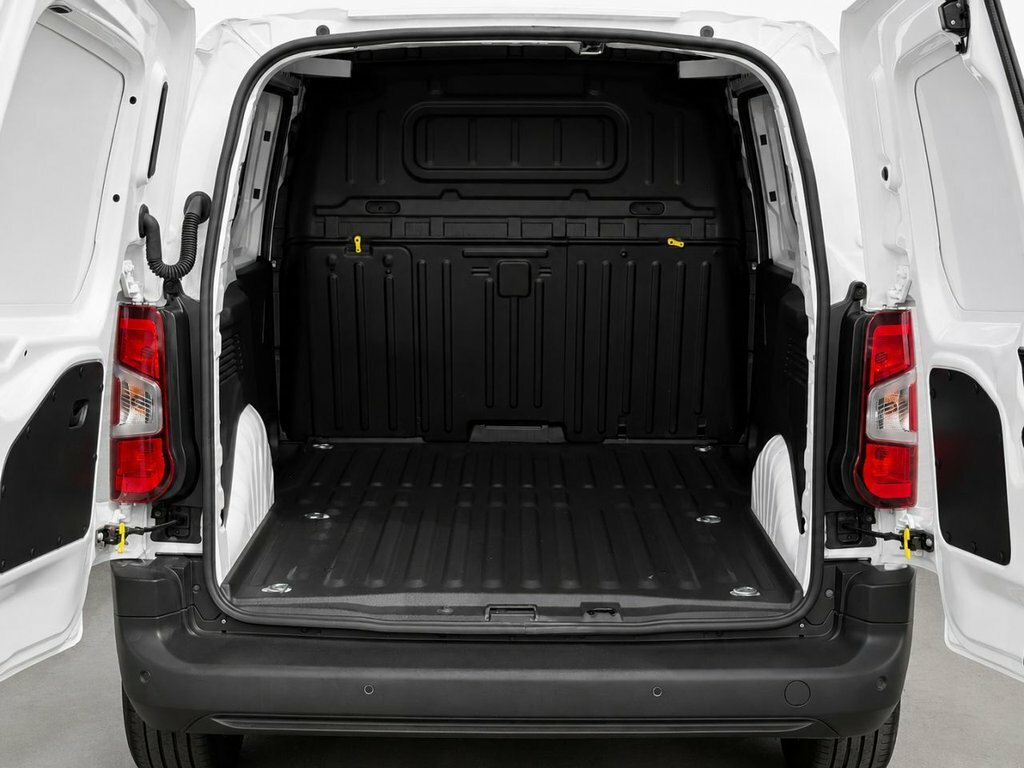 Toyota Proace City 1.5L Icon White #3
