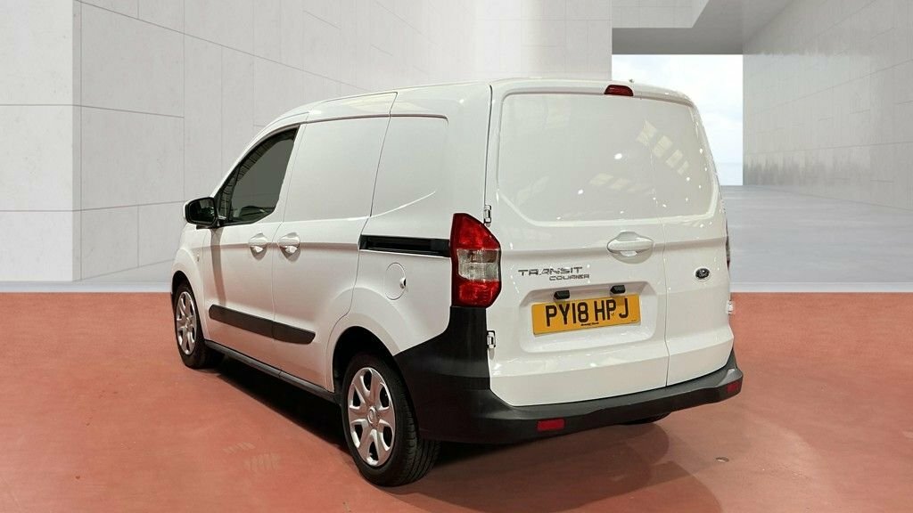 Ford Transit Courier 1.5L Trend White #3