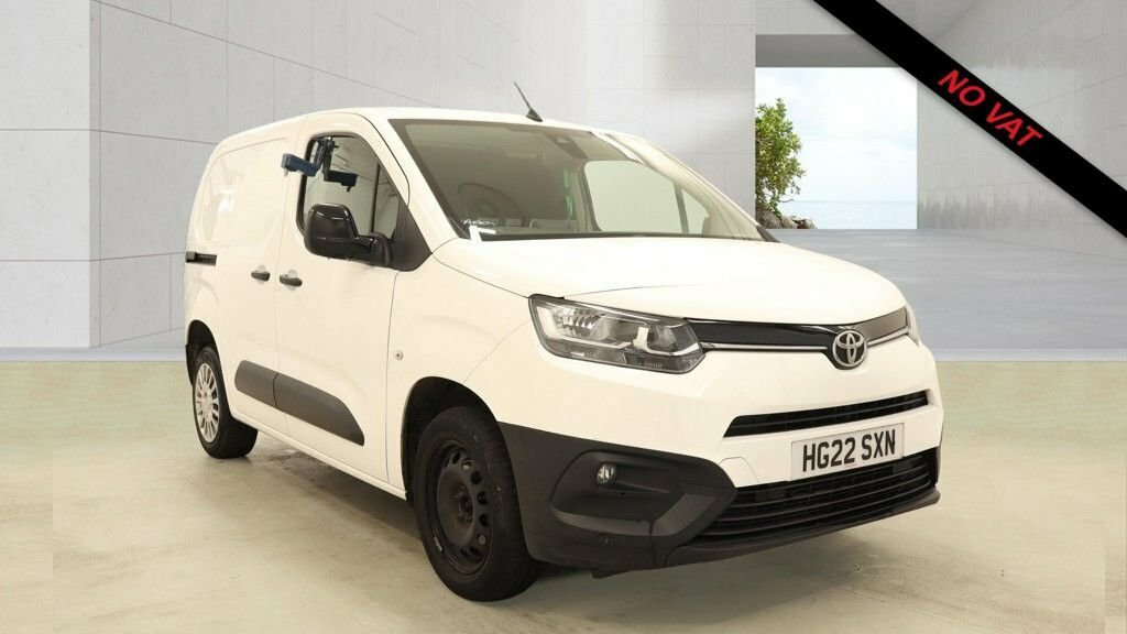Toyota Proace City 1.5L Icon White #2