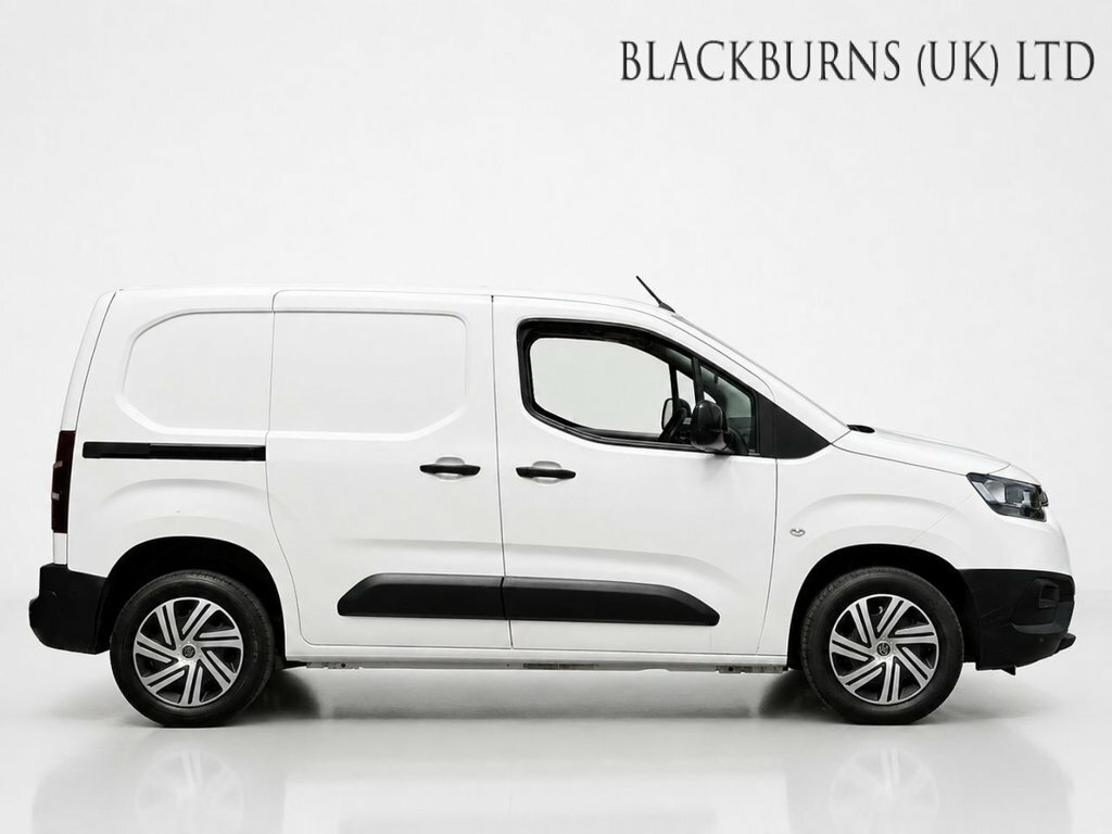 Toyota Proace City 1.5L Icon White #5