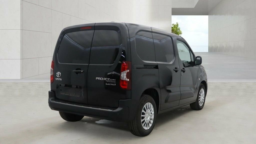 Toyota Proace City Mpv Black #4