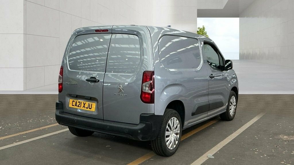 Peugeot Partner 1.5L Professional Grey #4